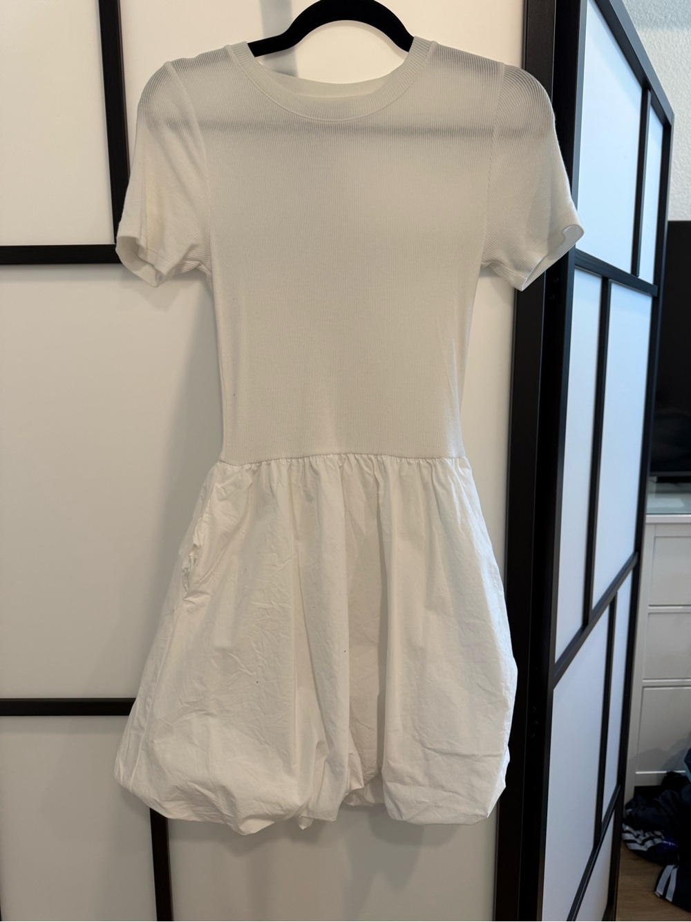 Gap Women's Short Sleeve Bubble Hem Dress